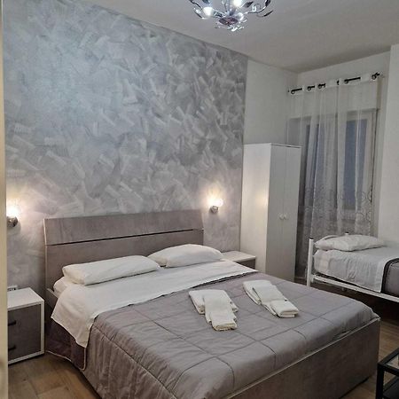 B&B Pompeii Living Dream ภายนอก รูปภาพ